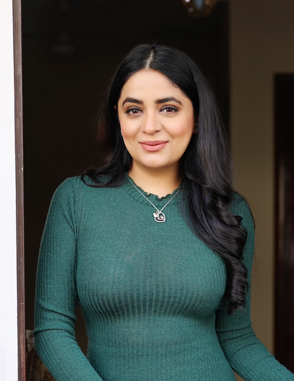 Aakriti K